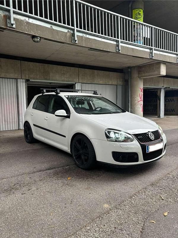 Gebraucht VW Golf V Comfortline 105 PS (77 kW) 2007 Limousine