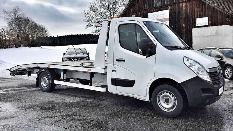 Weiß Gebraucht 2016 Opel Movano Van | € 29.990 - Bild 1/4