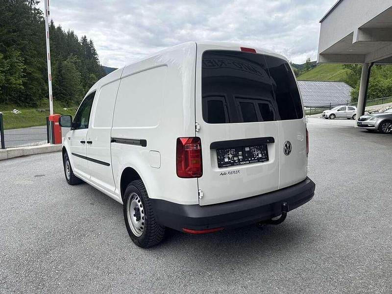 Gebraucht VW Caddy Maxi 102 PS (75 kW) 2021 Weiß Van / Kleinbus