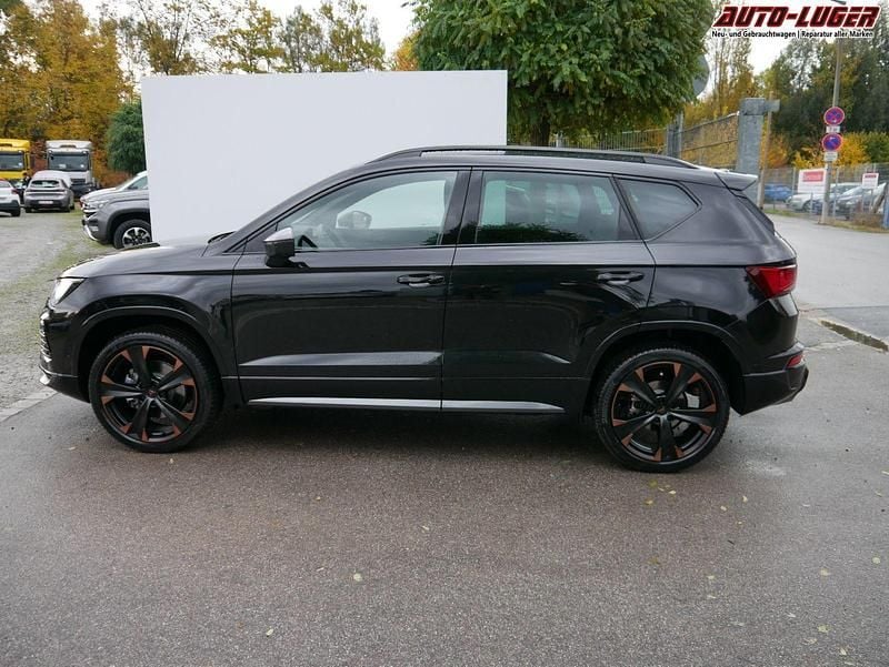 Neu Cupra Ateca 2025 Black magic perleffekt SUV