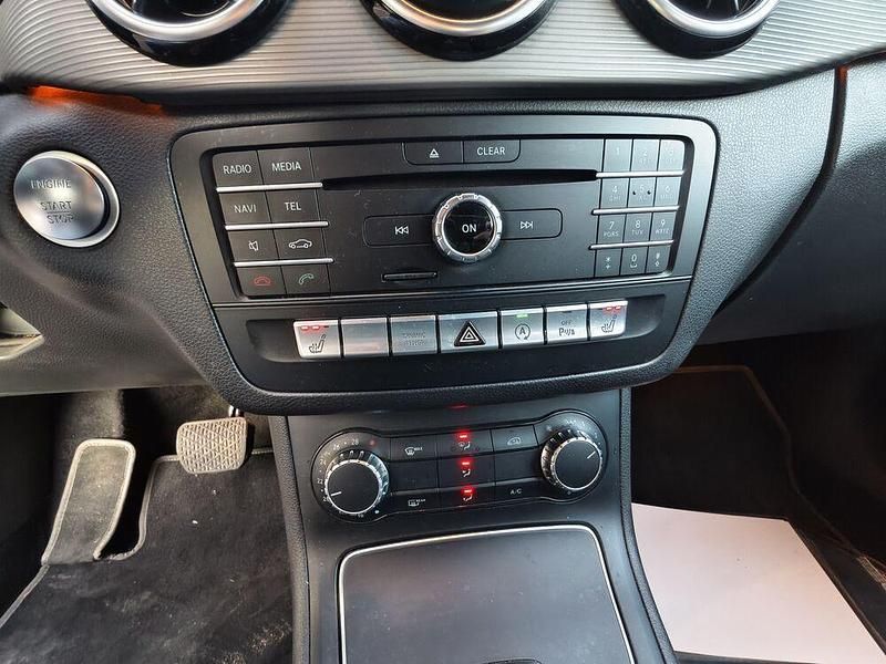 Gebraucht Mercedes B180 109 PS (80 kW) 2017 Van / Kleinbus