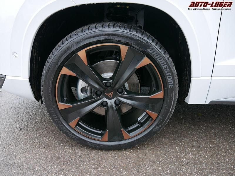 Neu Cupra Ateca 2025 Nevadaweiß metallic SUV