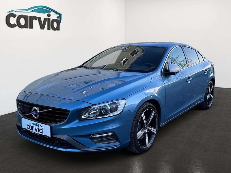 Gebraucht Volvo S60 R-Design Kinetic 190 PS (139 kW) 2016 Blau Limousine