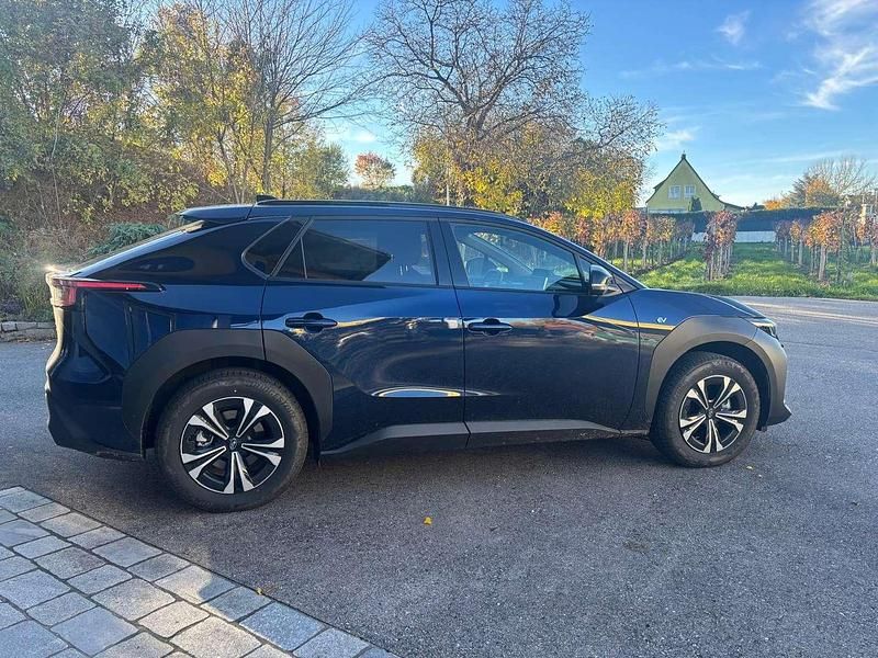 Gebraucht Subaru Solterra 160 kW (218 PS) 2025 Blau SUV