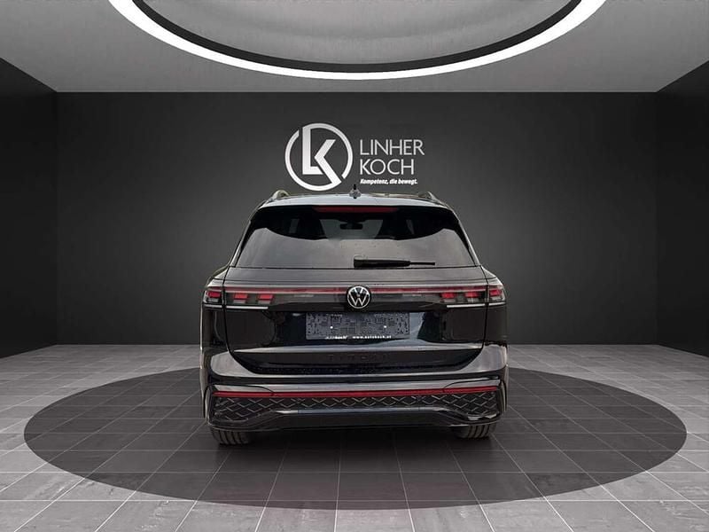 Gebraucht VW Tiguan Sport 193 PS (141 kW) 2025 Schwarz SUV