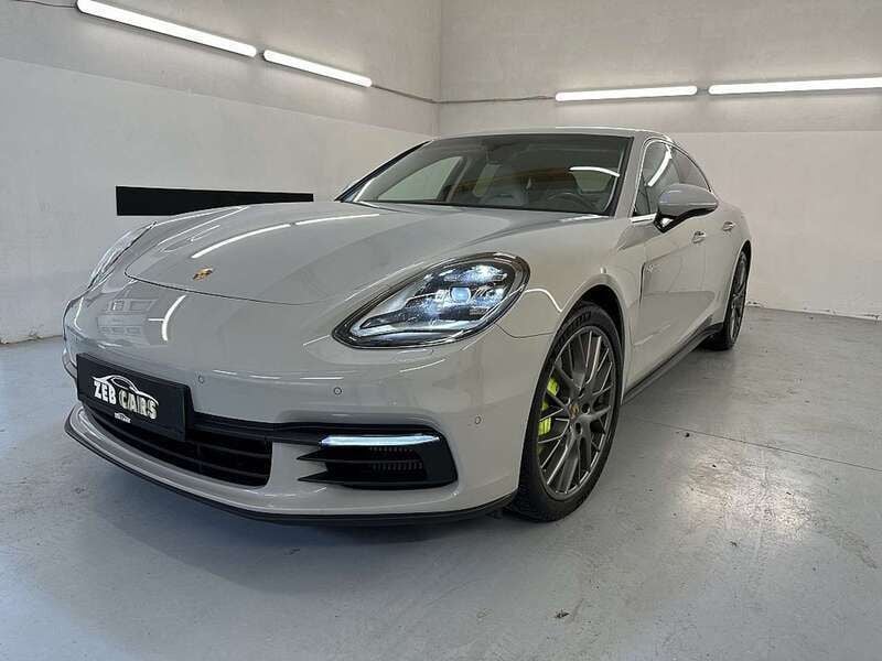 Grau Gebraucht 2019 Porsche Panamera 4 Limousine | € 75.990 (Fairer Preis) - Bild 1/4