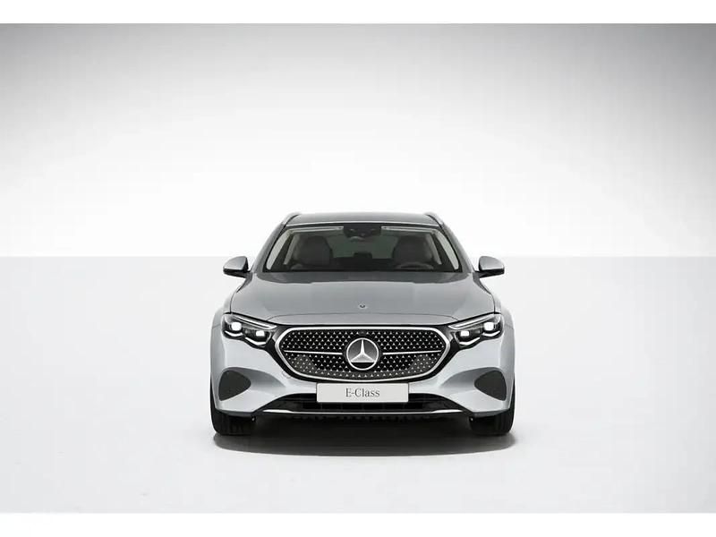 Gebraucht Mercedes E300 Edition 197 PS (144 kW) 2024 Hightechsilber metal Kombi