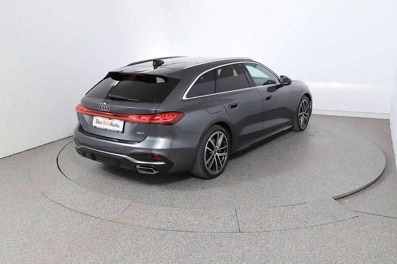 Gebraucht Audi A5 Ambiente 299 PS (219 kW) 2025 Mittelgrau  metallicperleffekt Coupé