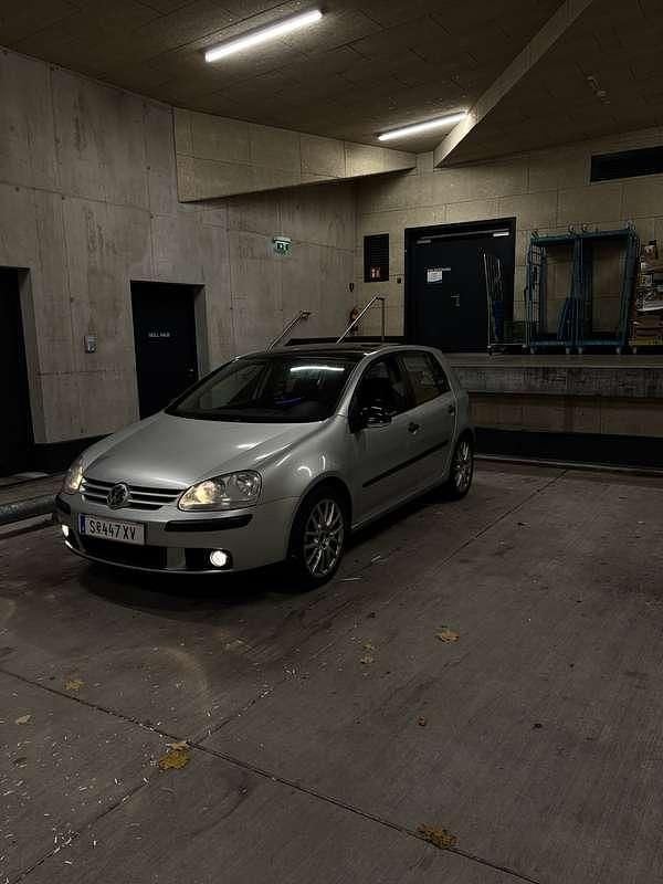 Gebraucht VW Golf V Sportline 105 PS (77 kW) 2007 Limousine
