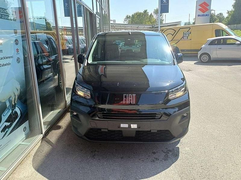 Neu Fiat Doblò S 131 PS (96 kW) 2025 Schwarz Van / Kleinbus