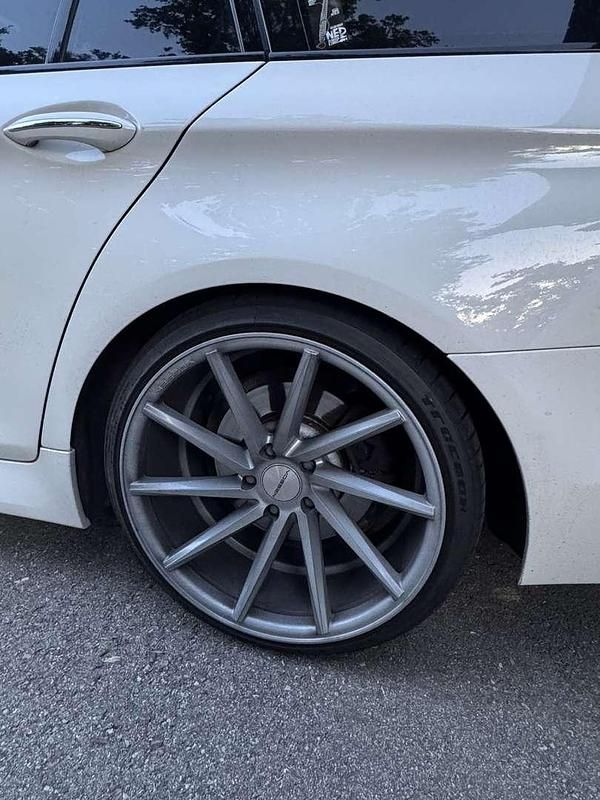 Gebraucht BMW 525 M Sport 218 PS (160 kW) 2012 Kombi