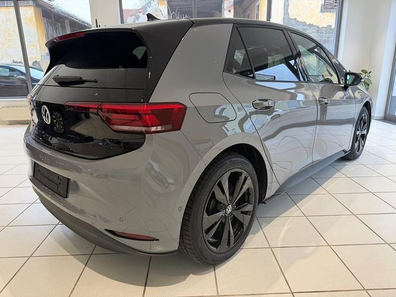 Gebraucht VW ID.3 Pure 125 kW (170 PS) 2025 Mittelgrau  normal Kleinwagen