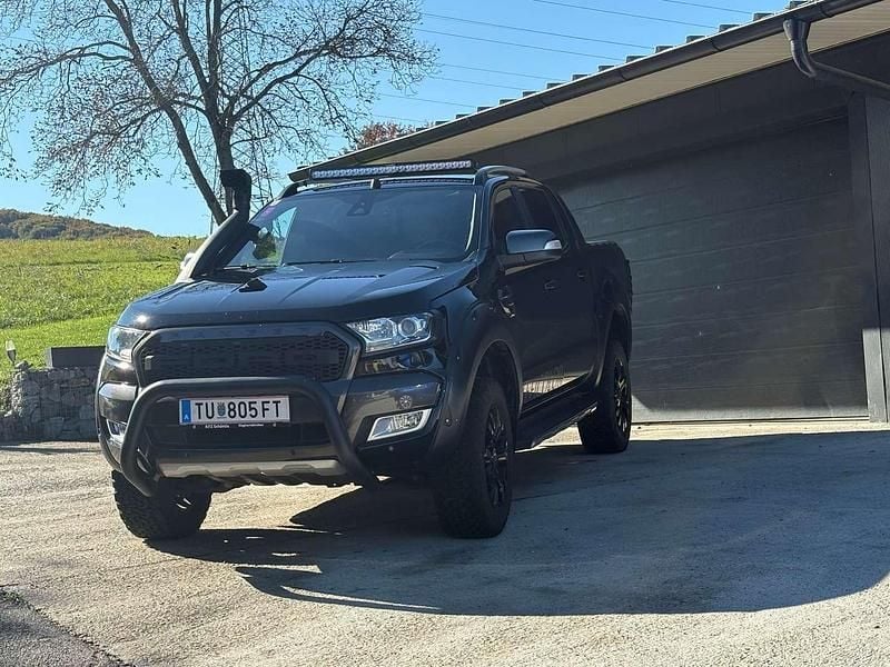 Gebraucht Ford Ranger 199 PS (146 kW) 2019 Schwarz Abholung