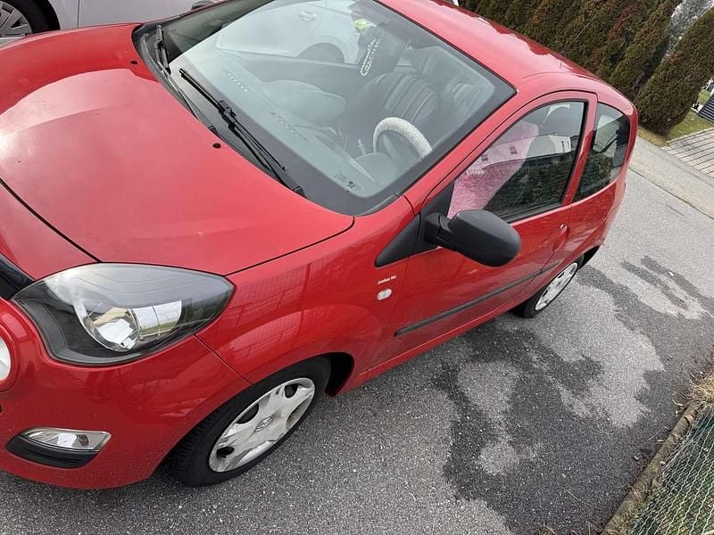Gebraucht Renault Twingo 75 PS (55 kW) 2013 Rot Kleinwagen