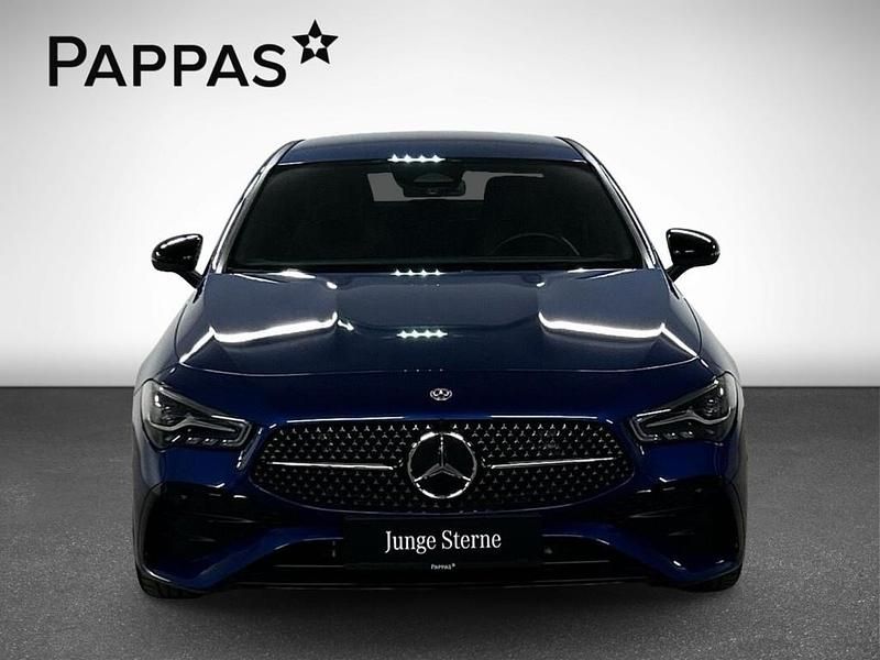 Gebraucht Mercedes CLA180 Premium 136 PS (100 kW) 2025 Metalliclack spektra Limousine