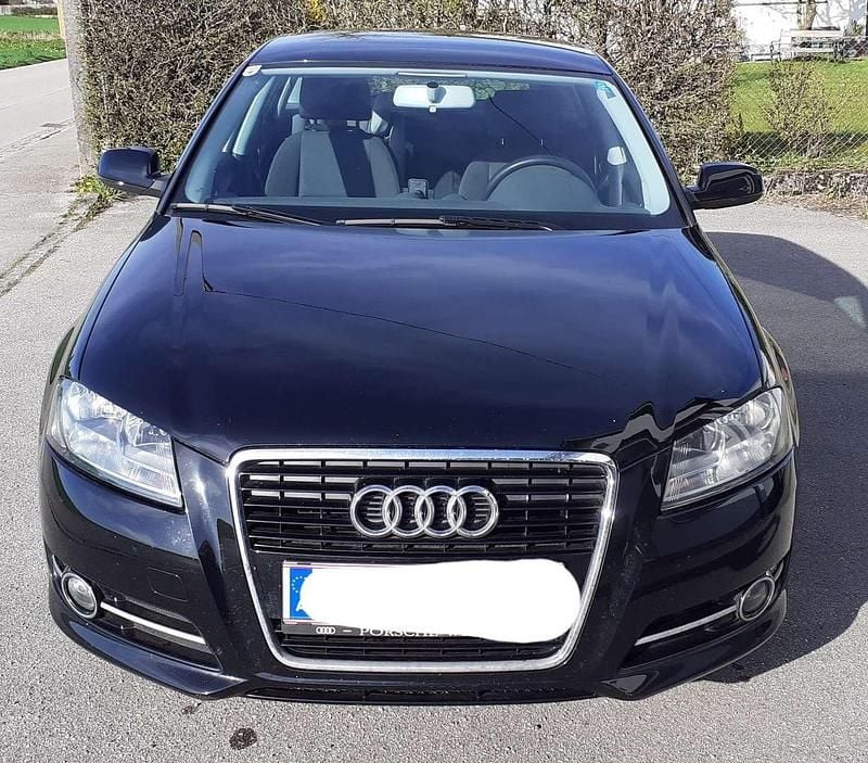 Gebraucht Audi A3 105 PS (77 kW) 2011 Schwarz Limousine