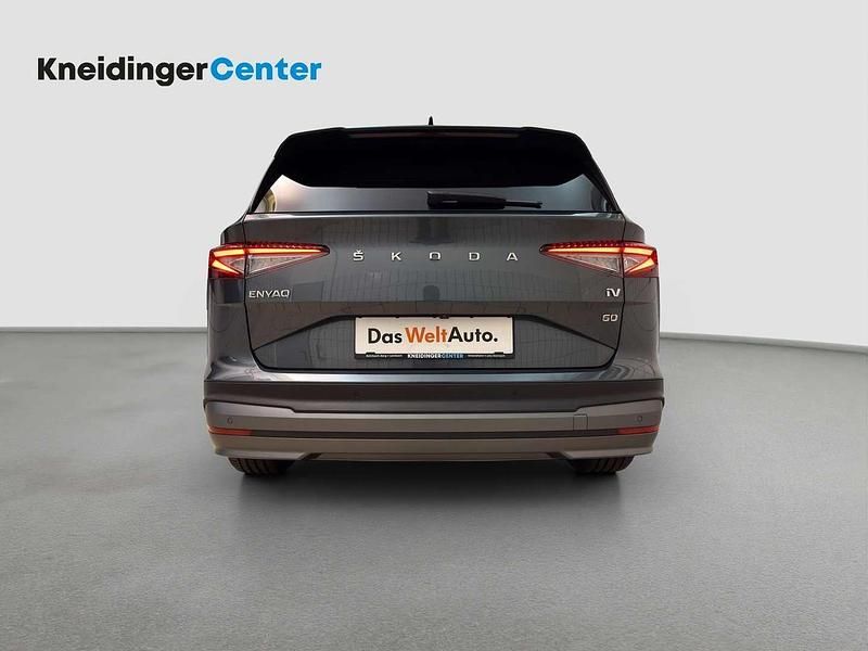 Gebraucht Skoda Enyaq iV 131 kW (179 PS) 2022 Grau SUV