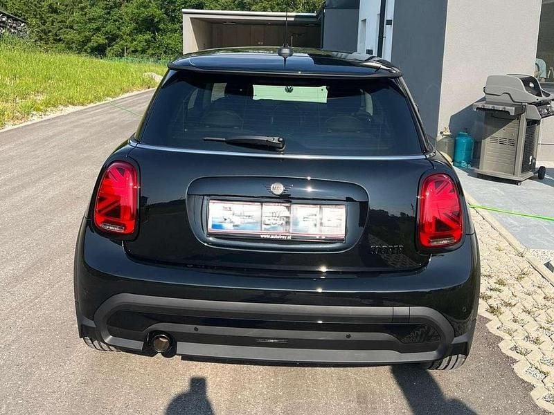 Gebraucht Mini Cooper 136 PS (100 kW) 2023 Schwarz Kleinwagen