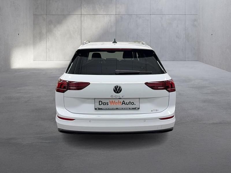Gebraucht VW Golf VIII Life 116 PS (85 kW) 2024 Weiss  normal Kombi