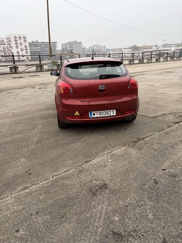 Gebraucht Kia ProCeed 105 PS (77 kW) 2009 Kleinwagen