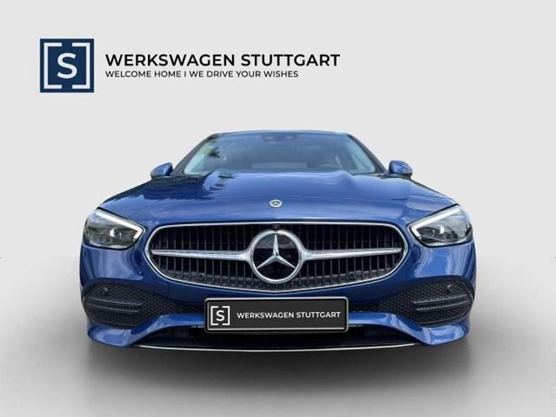 Gebraucht Mercedes C180 Avantgarde 170 PS (125 kW) 2024 Blau Limousine