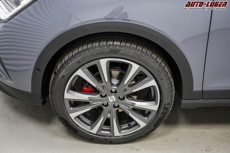Neu Seat Arona FR 150 PS (110 kW) 2025 Graphene grau/dach schwarz metallic (r60e) SUV