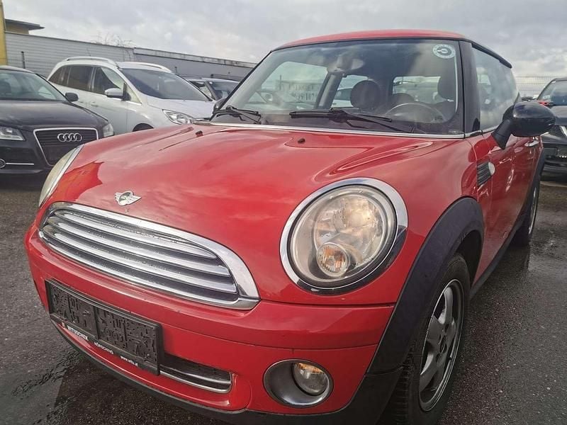 Rot Gebraucht 2007 Mini ONE Kleinwagen | € 990 - Bild 1/4
