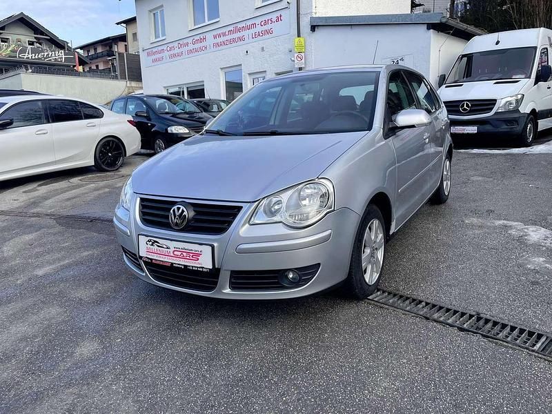 Gebraucht VW Polo Comfortline 64 PS (47 kW) 2007 Grau Kleinwagen