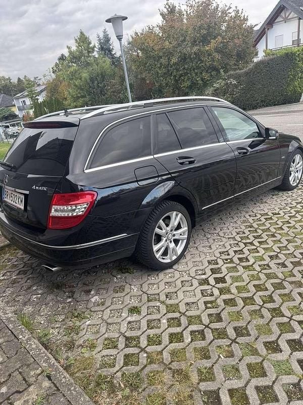 Gebraucht Mercedes C350 Avantgarde 231 PS (169 kW) 2010 Kombi