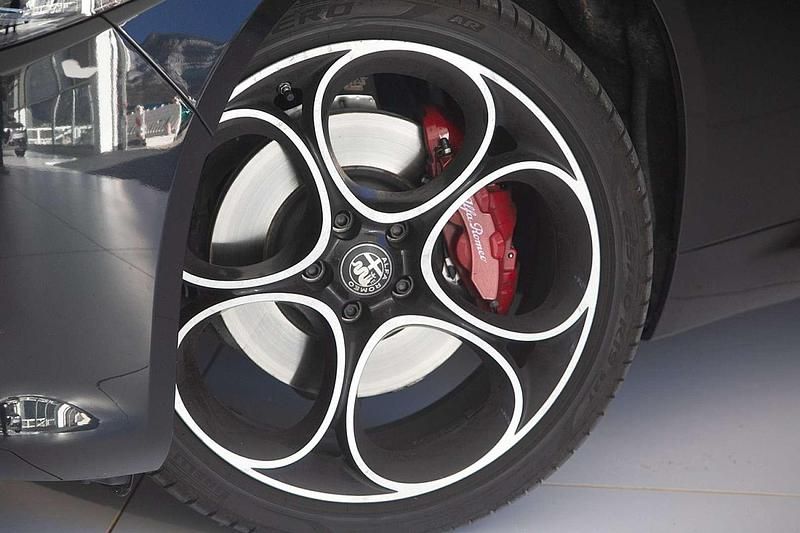 Gebraucht Alfa Romeo Giulia Sprint 280 PS (205 kW) 2025 Schwarz Limousine