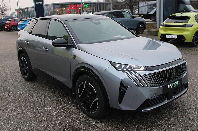 Gebraucht Peugeot e-3008 157 kW (214 PS) 2024 Grau SUV