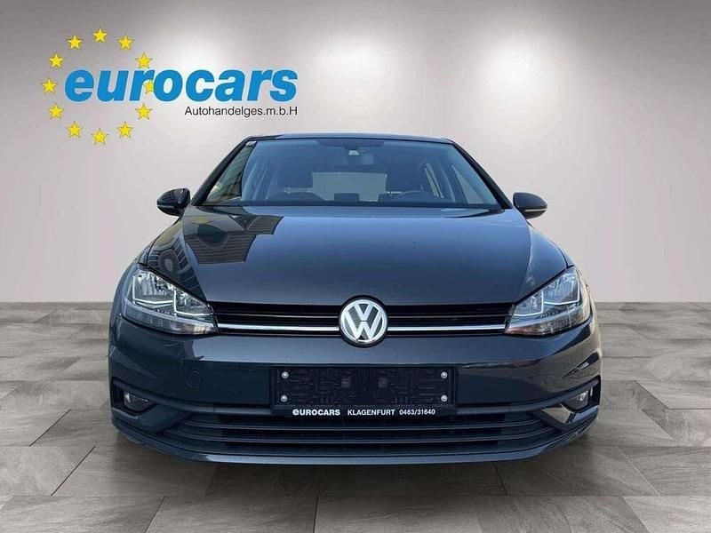 Gebraucht VW Golf VII 116 PS (85 kW) 2020 Grau Limousine
