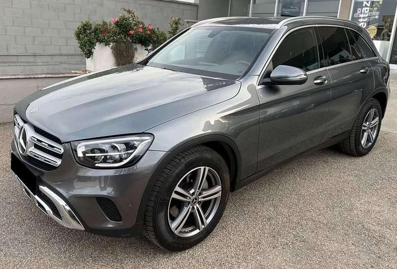 Gebraucht 2020 Mercedes GLC220 Avantgarde SUV | € 33.599 (Superpreis) - Bild 1/4