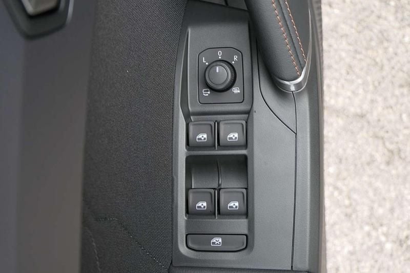 Gebraucht Cupra Leon 150 PS (110 kW) 2025 Schwarz Limousine