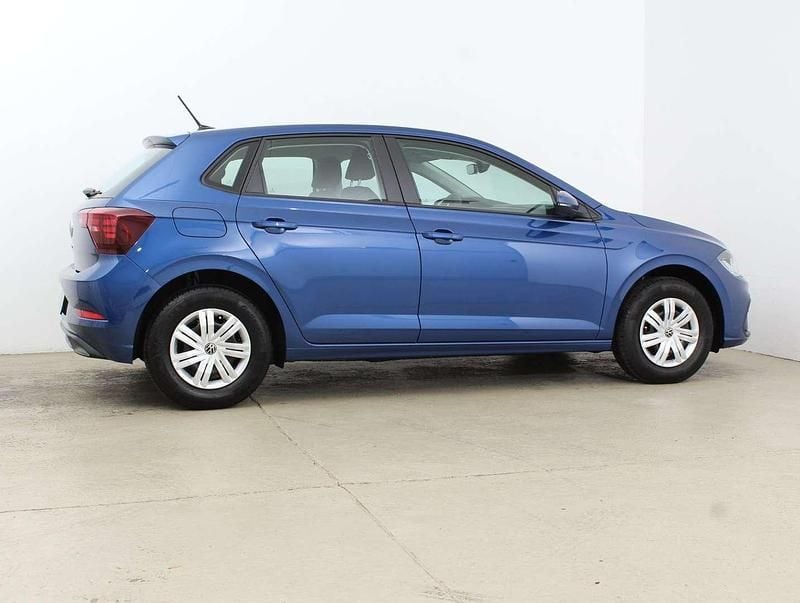 Neu VW Polo 80 PS (58 kW) 2025 Blau Limousine