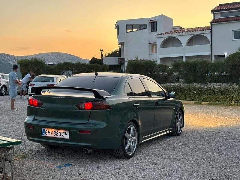 Gebraucht Mitsubishi Lancer Instyle 140 PS (102 kW) 2008 Grün Limousine