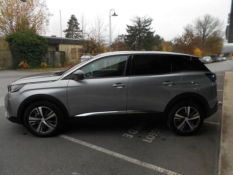 Gebraucht Peugeot 3008 Allure 131 PS (96 kW) 2022 SUV