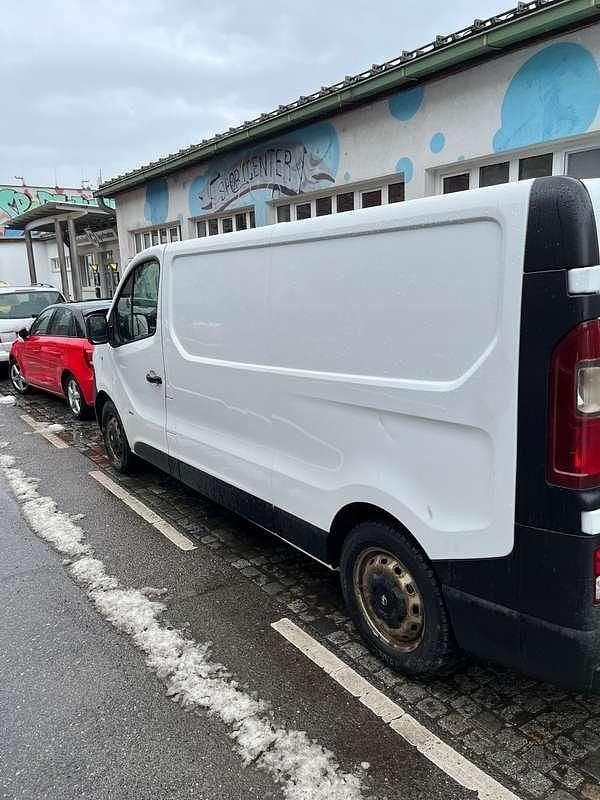 Gebraucht Opel Vivaro 120 PS (88 kW) 2017 Van / Kleinbus