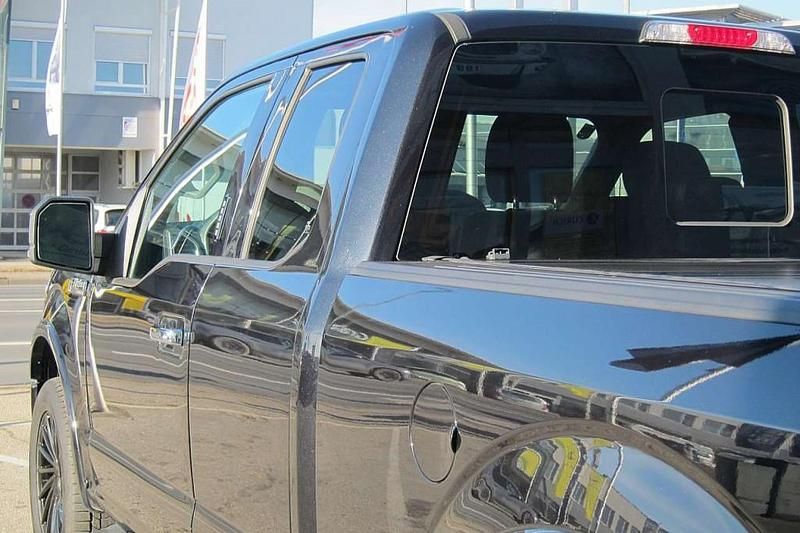 Gebraucht Ford F-150 Lariat 401 PS (294 kW) 2021 Schwarz Abholung