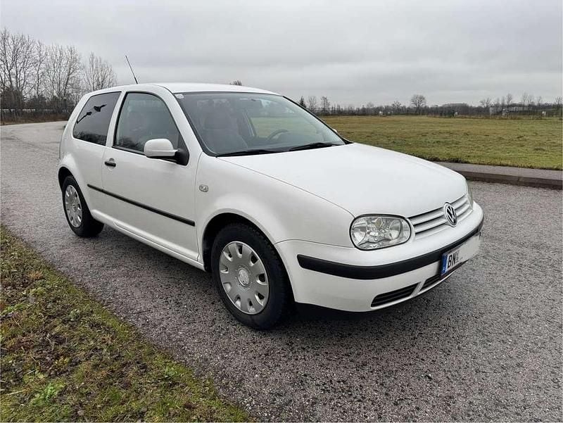 Gebraucht VW Golf IV 75 PS (55 kW) 2001 Limousine