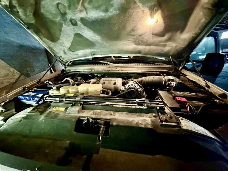 Gebraucht Ford F350 Lariat 238 PS (175 kW) 1999 Bronze Abholung