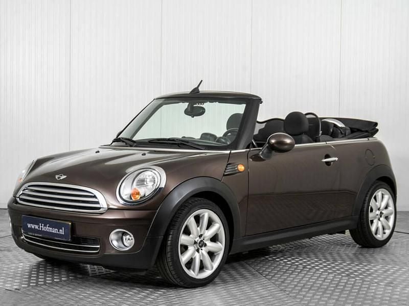 Gebraucht Mini Cooper Cabriolet 122 PS (89 kW) 2010 Braun Cabrio