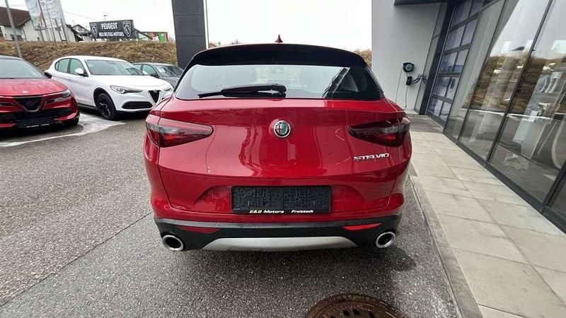 Gebraucht Alfa Romeo Stelvio Super 150 PS (110 kW) 2018 Rot SUV