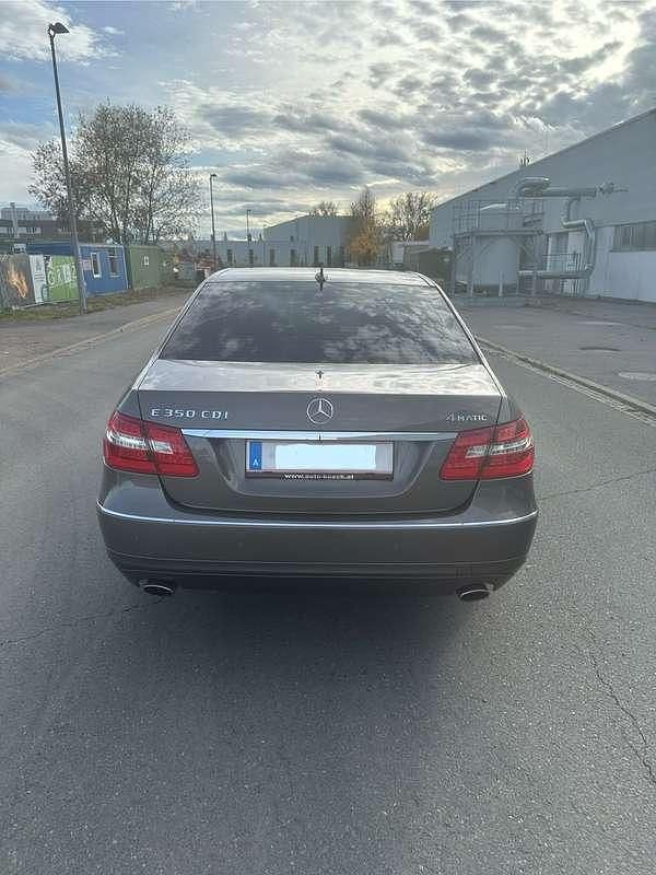 Gebraucht Mercedes E350 Avantgarde 231 PS (169 kW) 2009 Limousine