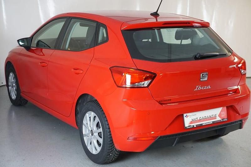 Gebraucht Seat Ibiza Style 95 PS (69 kW) 2022 Mittelrot  normal Kleinwagen