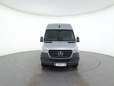 Gebraucht Mercedes Sprinter 190 PS (139 kW) 2025 Hightechsilber metal Van