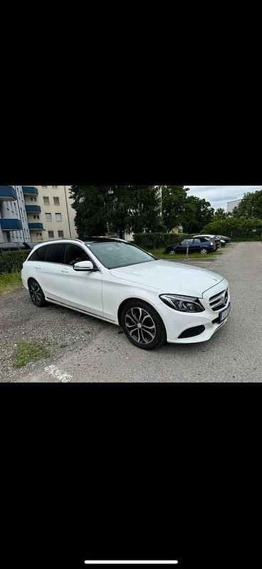 Gebraucht 2016 Mercedes C200 AMG line Kombi | € 19.100 (Fairer Preis) - Bild 1/4