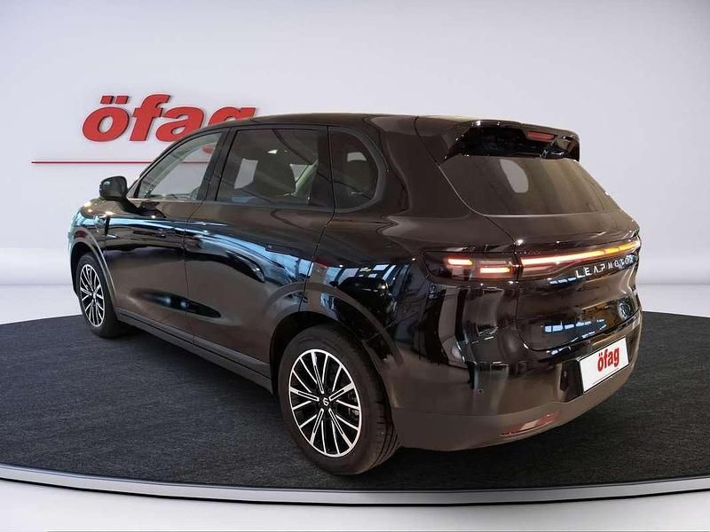 Neu Leapmotor B10 160 kW (218 PS) 2025 Schwarz SUV