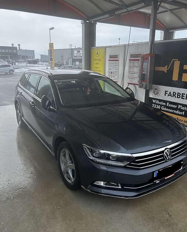 Gebraucht VW Passat Highline 150 PS (110 kW) 2015 Kombi