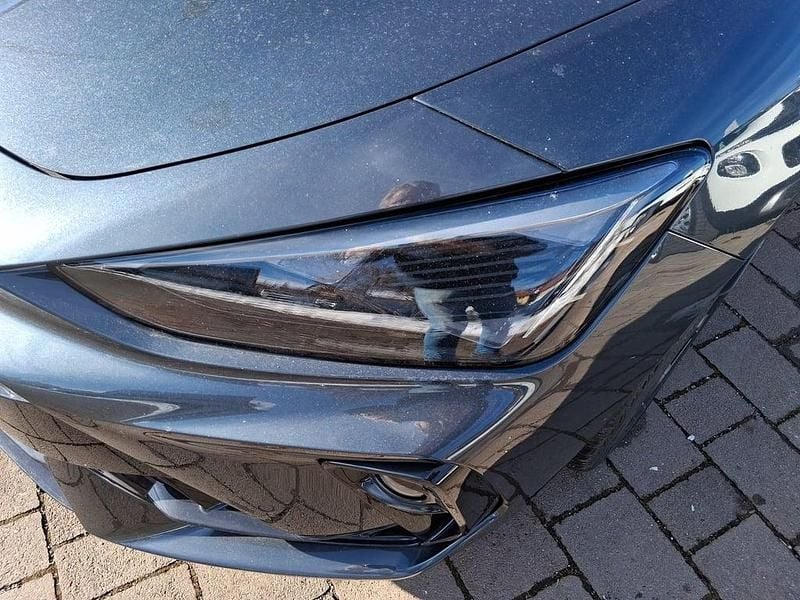 Neu Cupra Leon 150 PS (110 kW) 2026 Dunkelgrau  metallicperleffekt